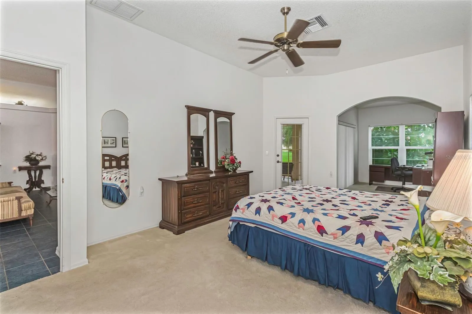 9807 OAKWOOD HILLS CT