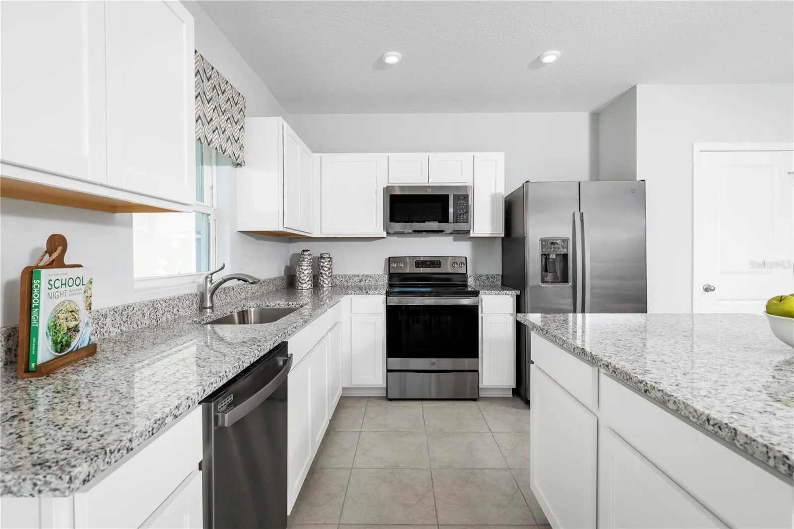 25569 CALUSA DR