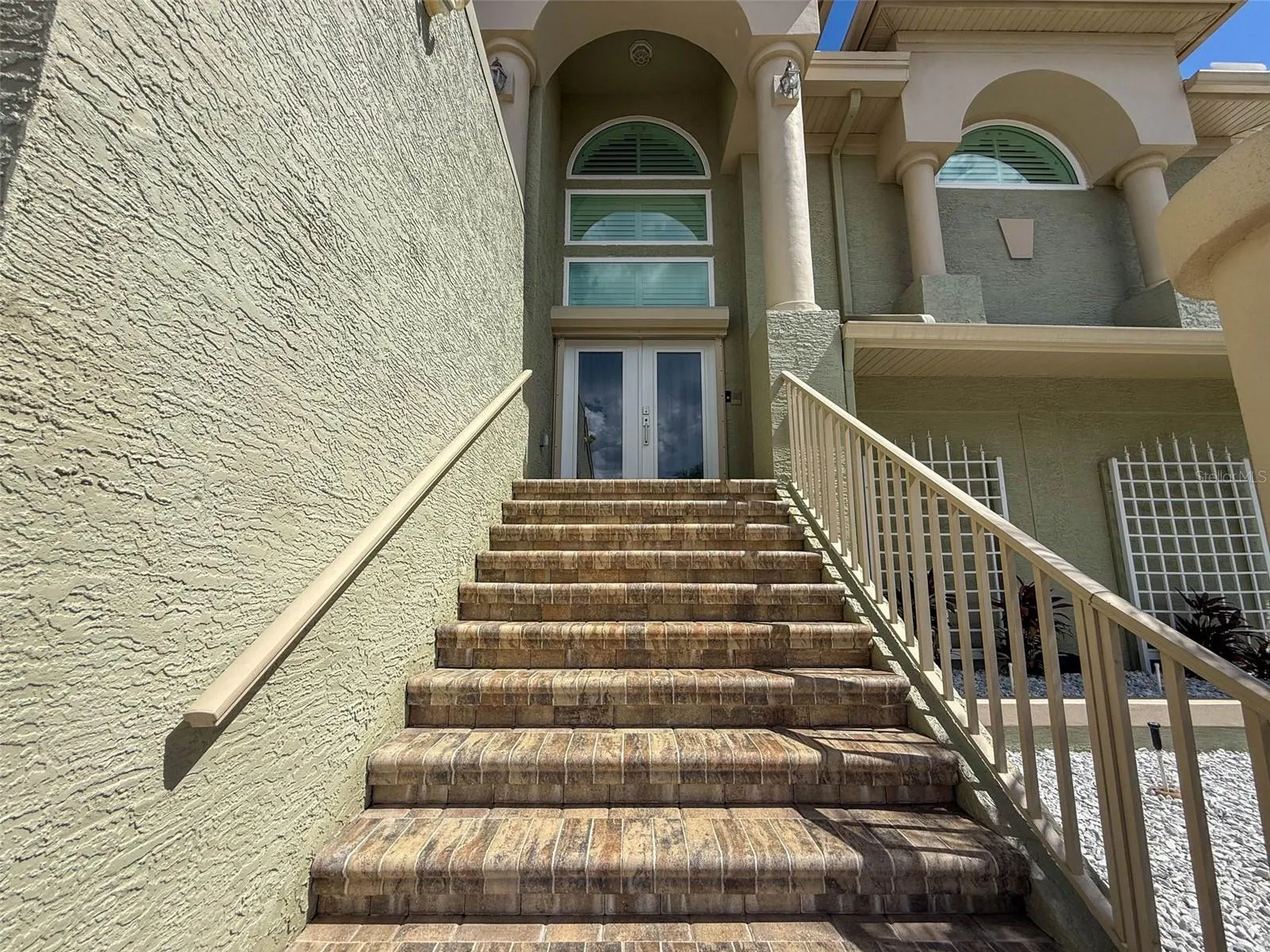 13552 CLAUDIA DR