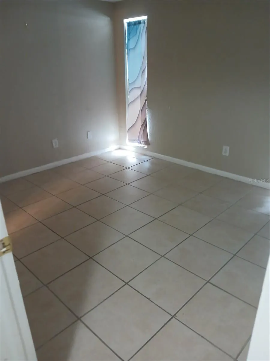 901 PENINSULA RD