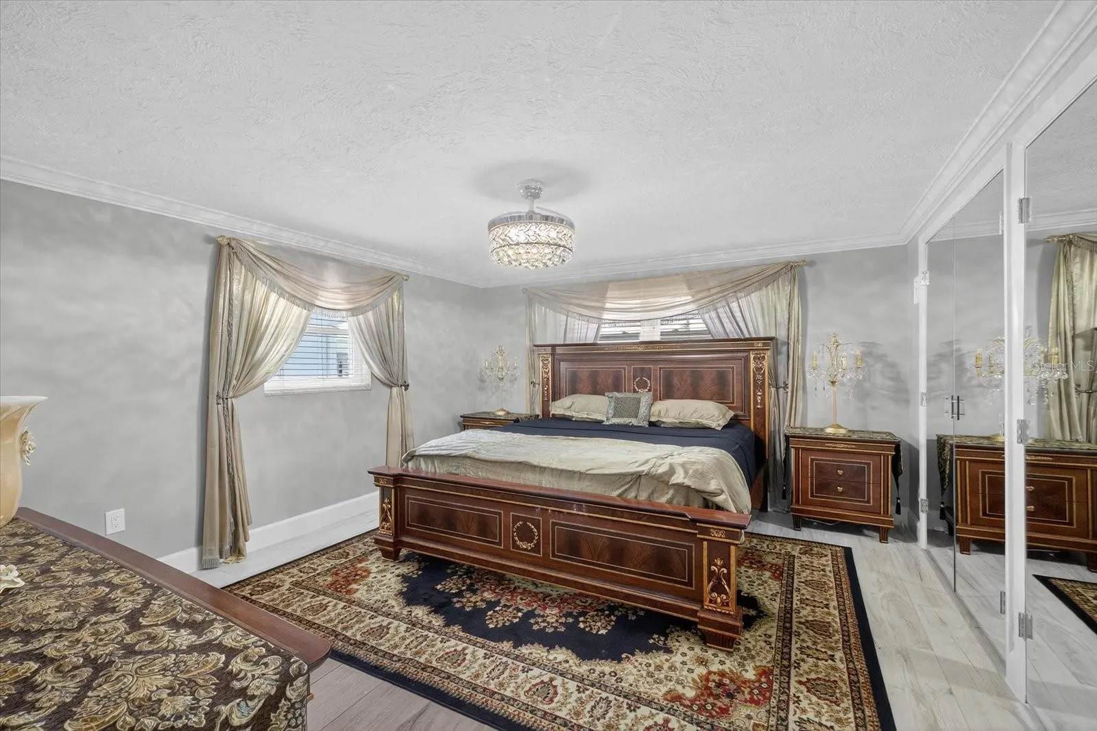 4937 BLUE HERON DR