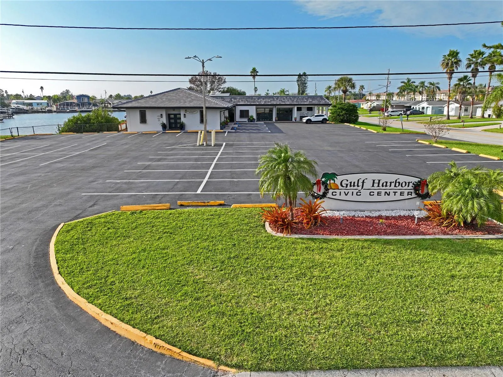 4937 BLUE HERON DR