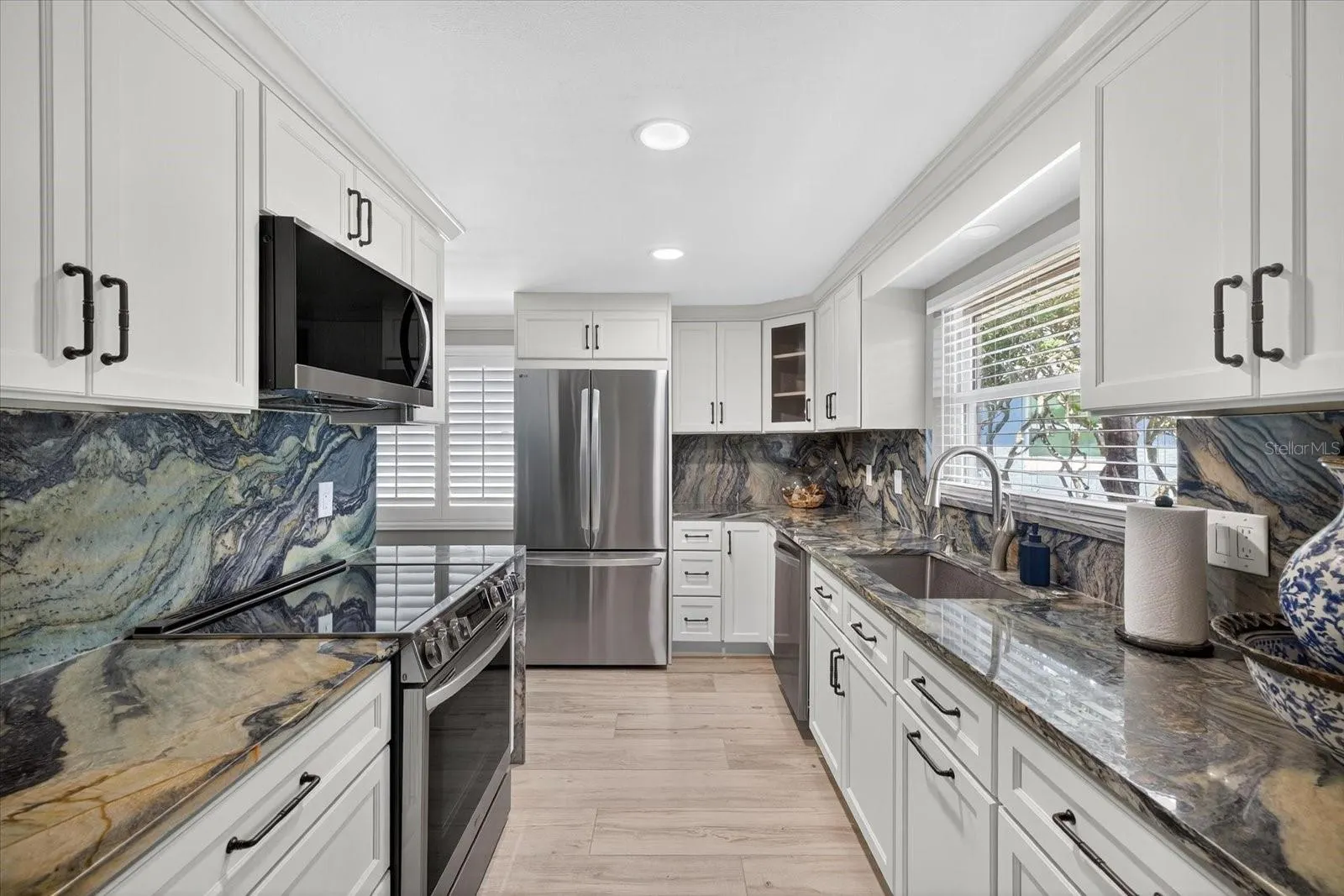4937 BLUE HERON DR