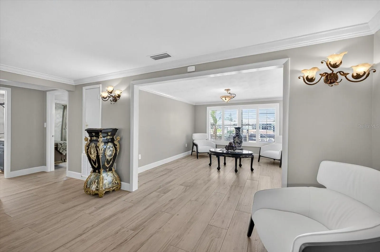 4937 BLUE HERON DR