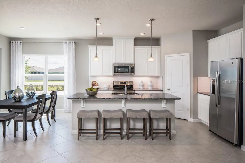 2220 SCENIC PARK LOOP