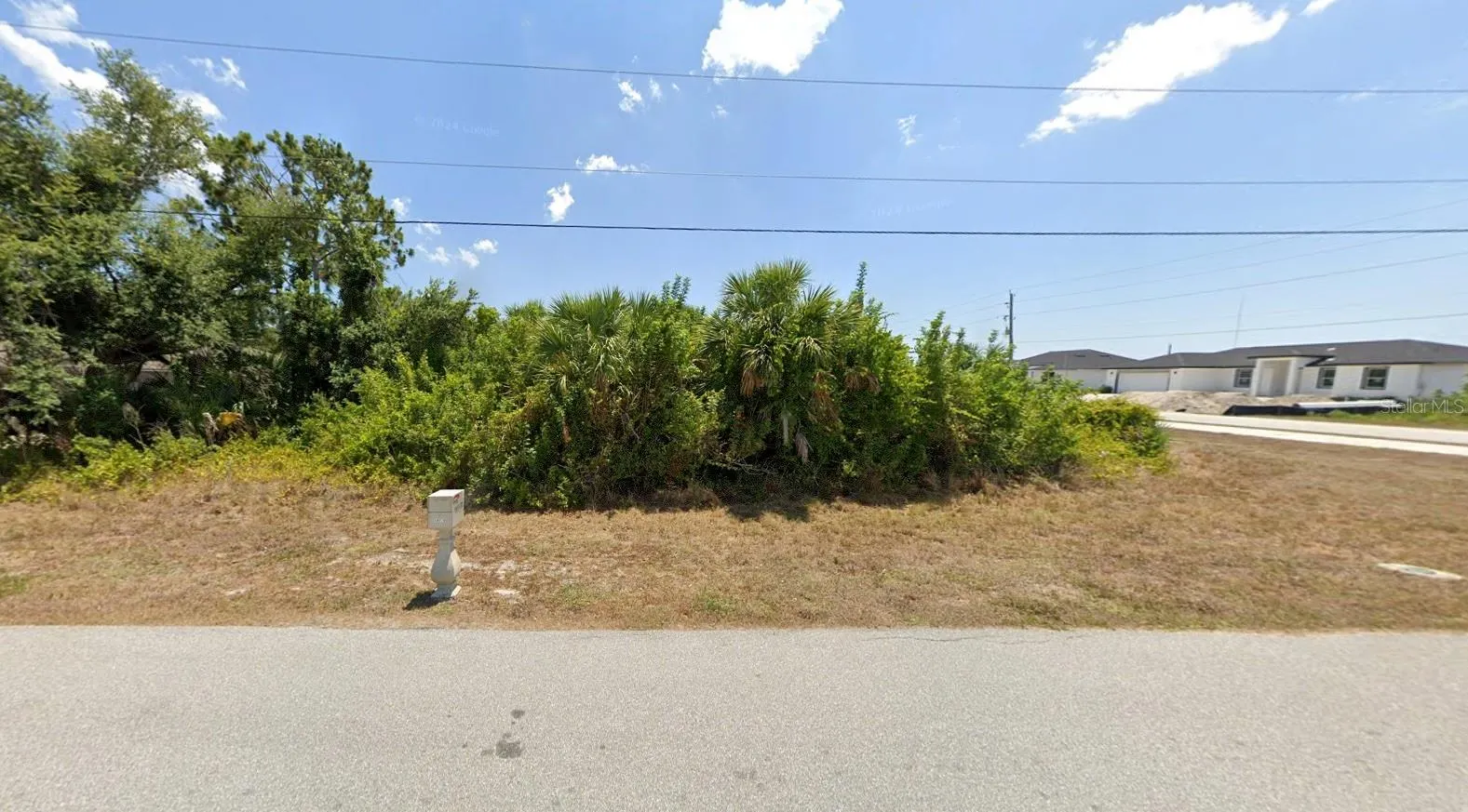 14169 BARNWOOD LN