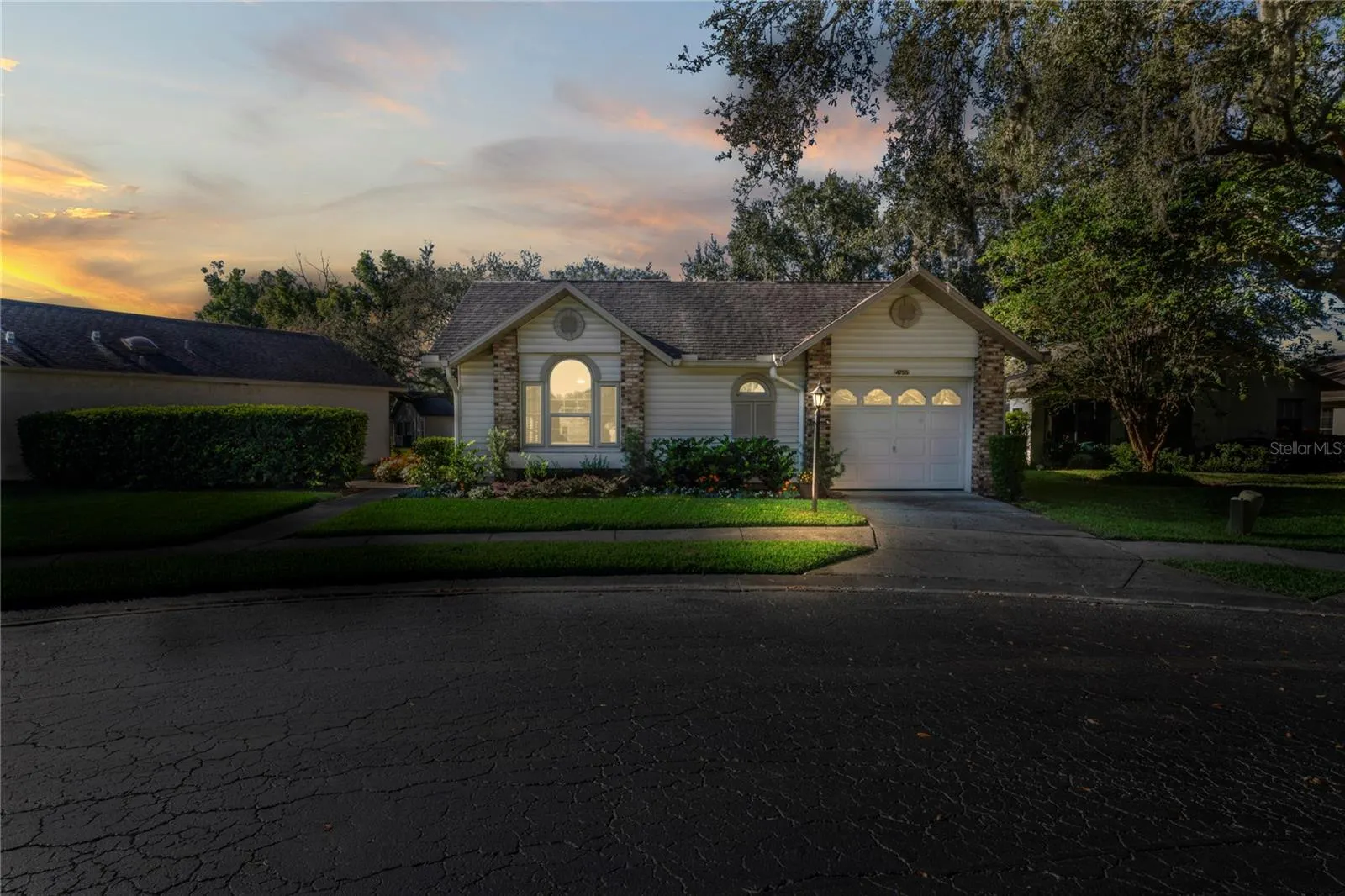 4755 CARRINGTON CT