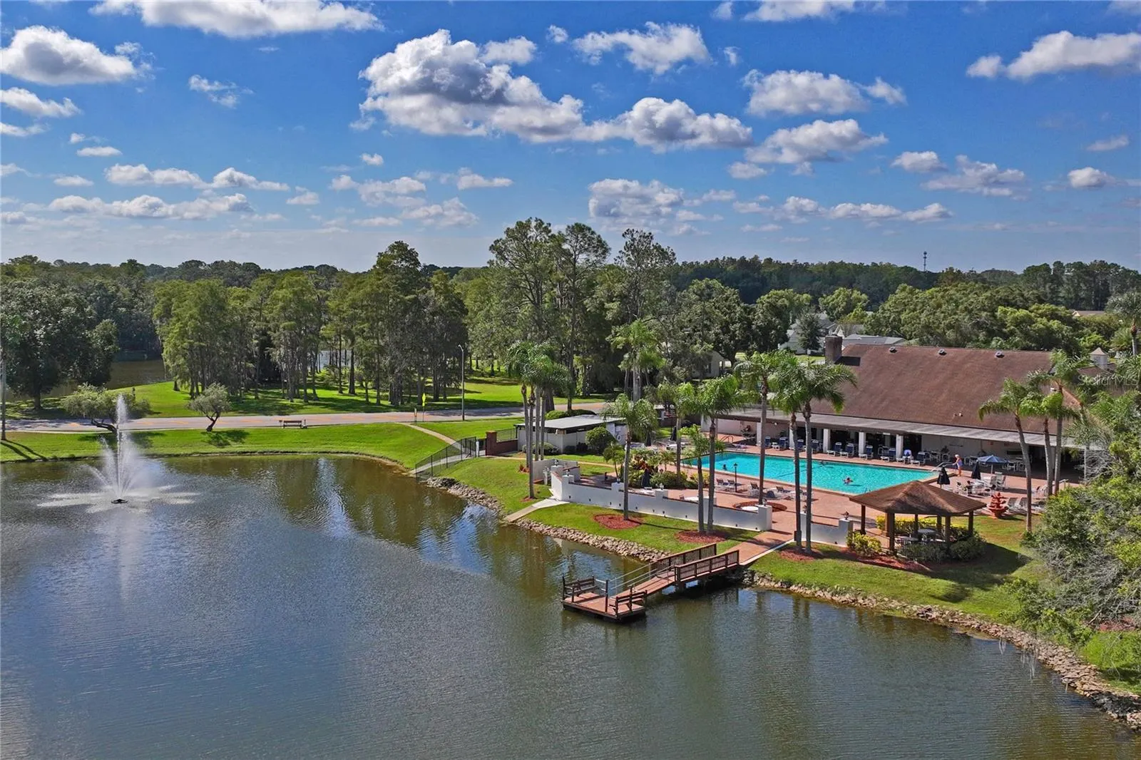 4755 CARRINGTON CT