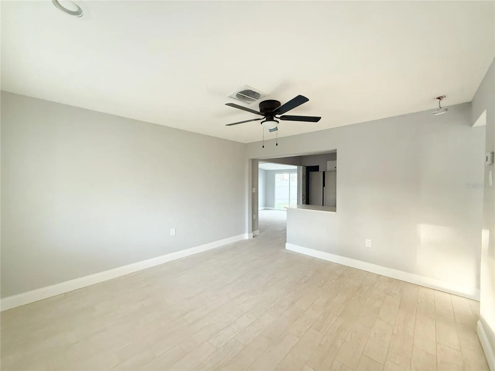 14000 MIRAMAR AVE