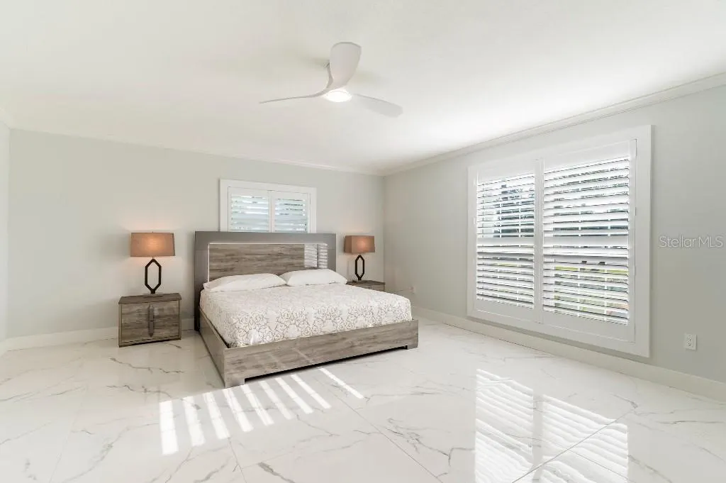 1050 RAFAEL BLVD NE #2, #2