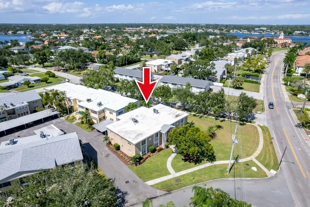 1050 RAFAEL BLVD NE #2, #2