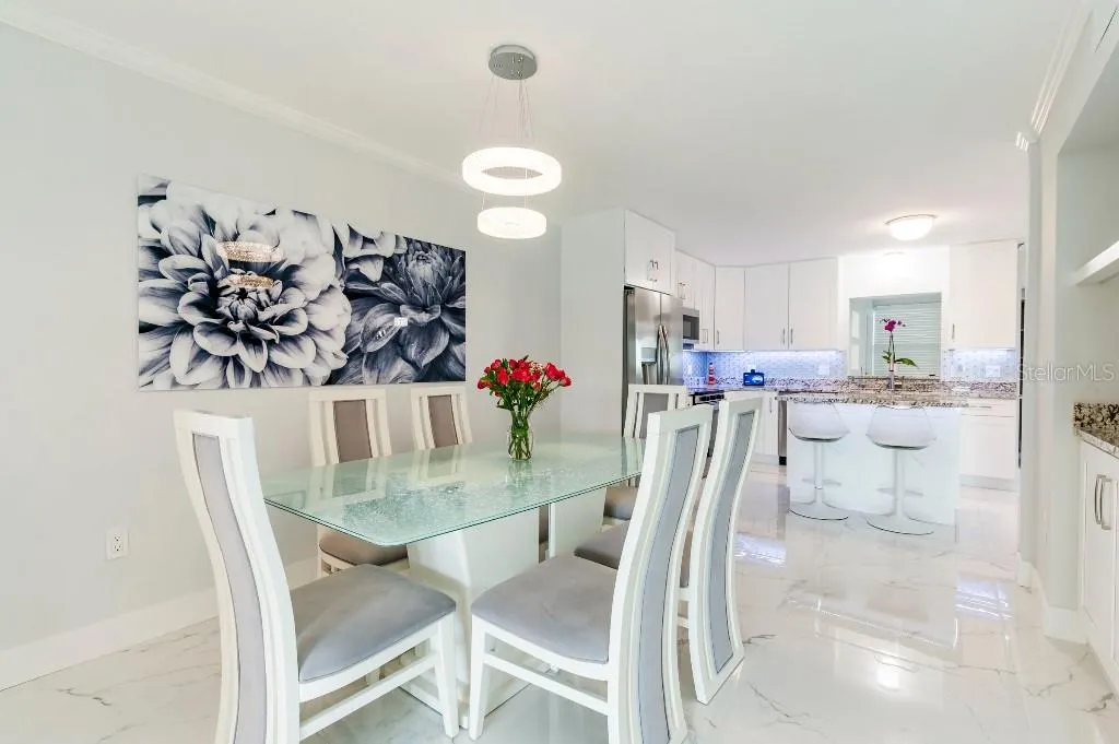 1050 RAFAEL BLVD NE #2, #2