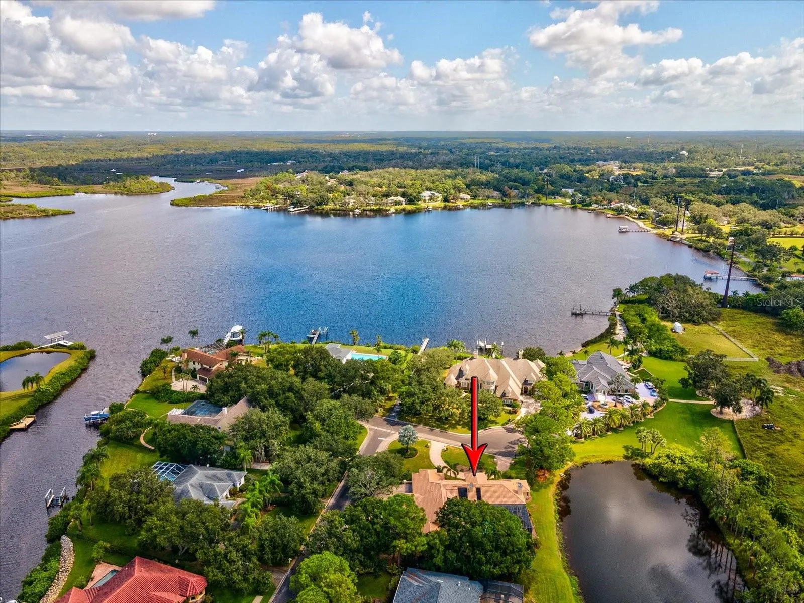 1566 MARY LN