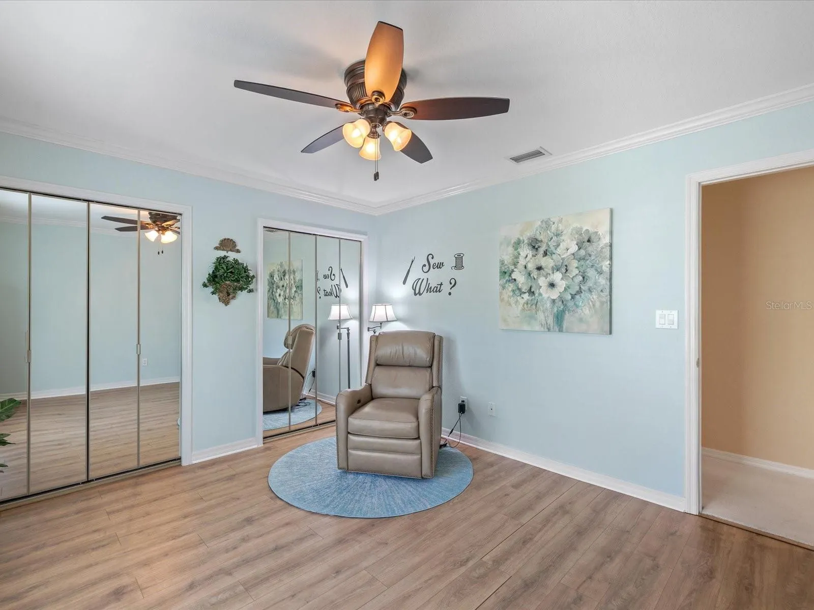 1566 MARY LN