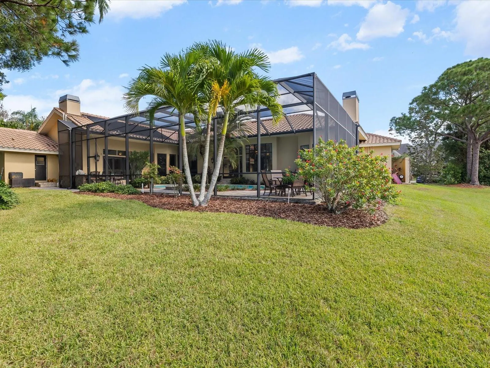 1566 MARY LN