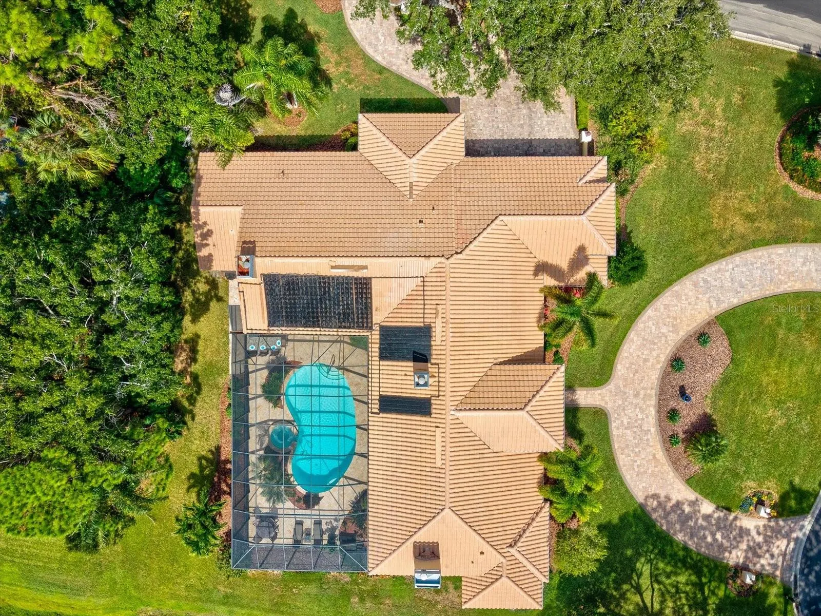 1566 MARY LN
