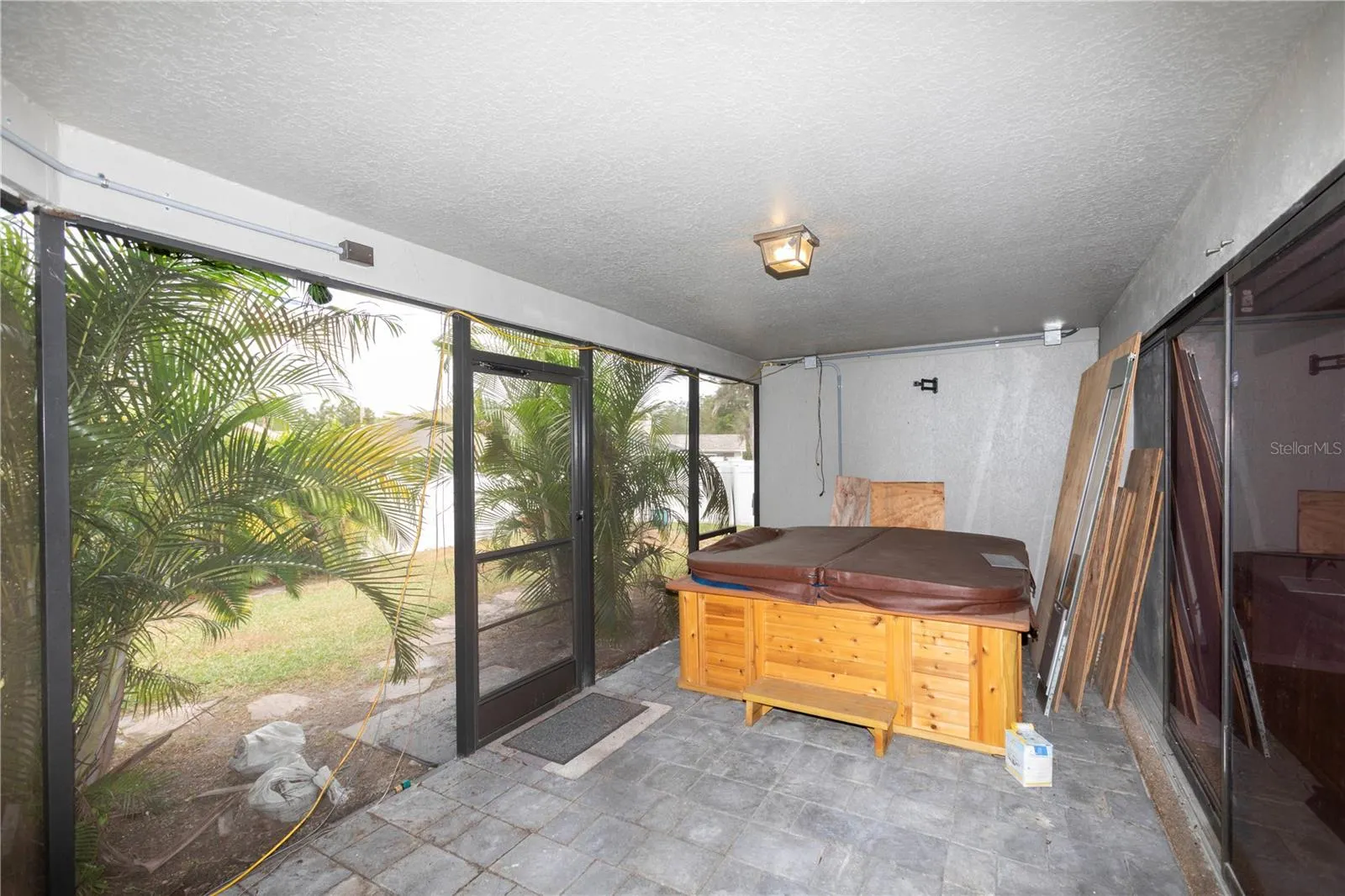 5701 MOSSBERG DR