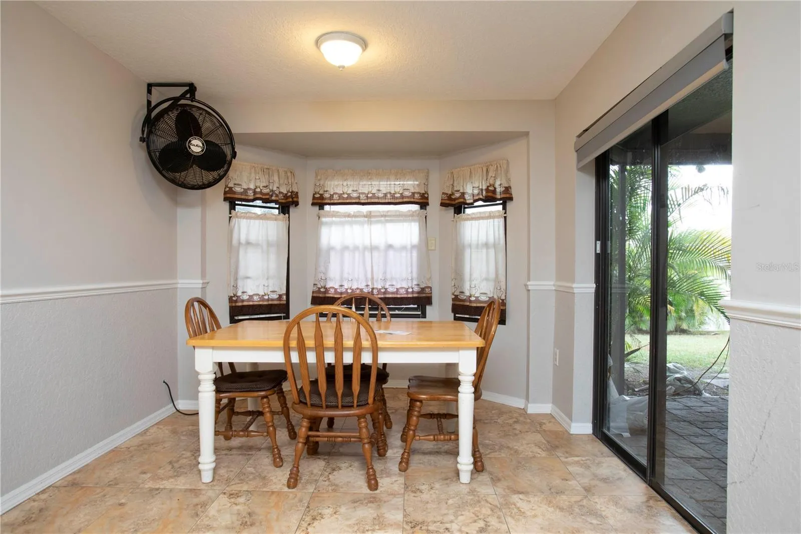 5701 MOSSBERG DR