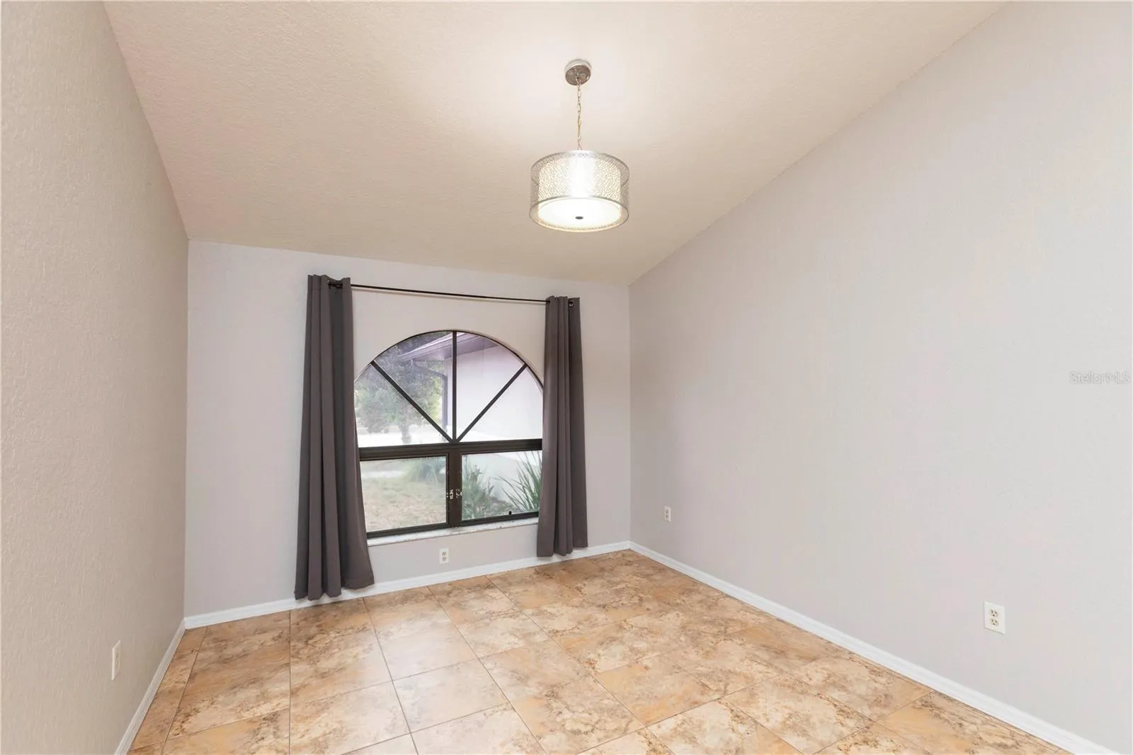 5701 MOSSBERG DR