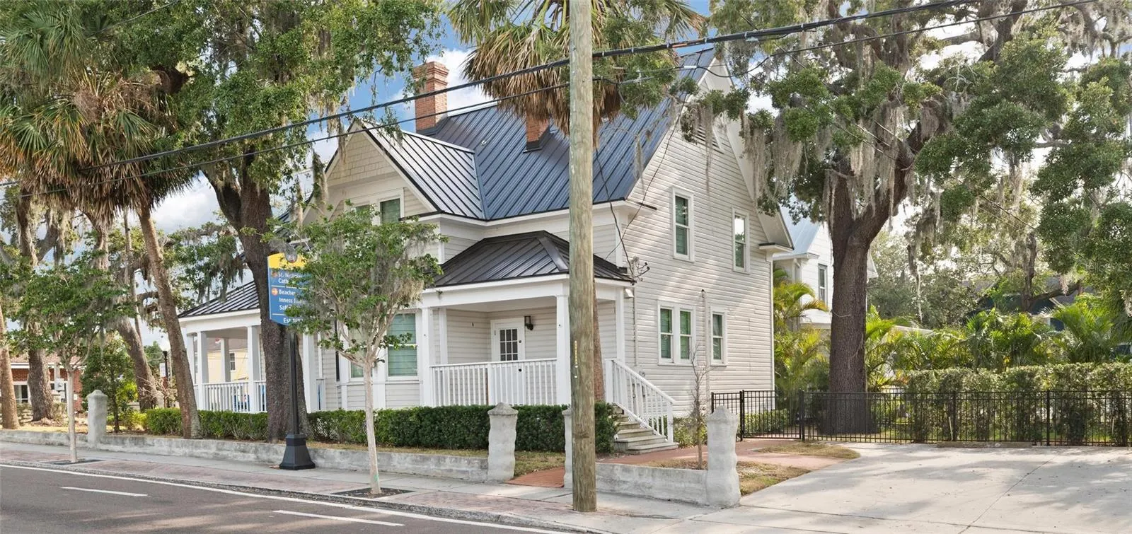 4 W ORANGE ST