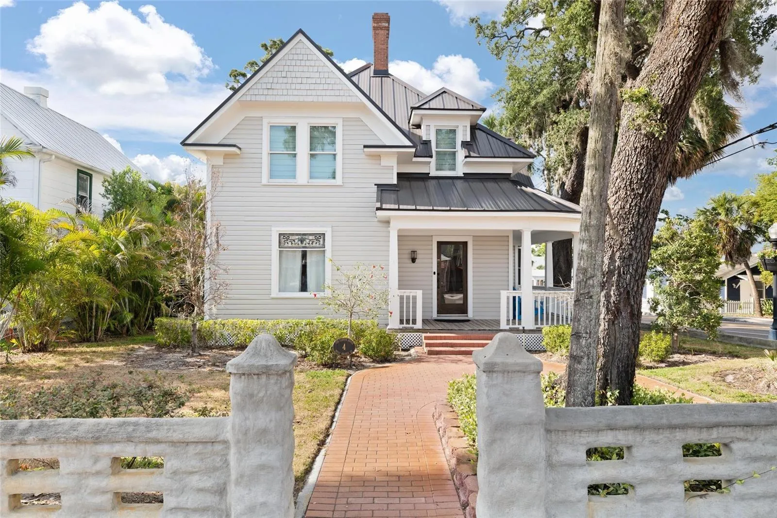 4 W ORANGE ST