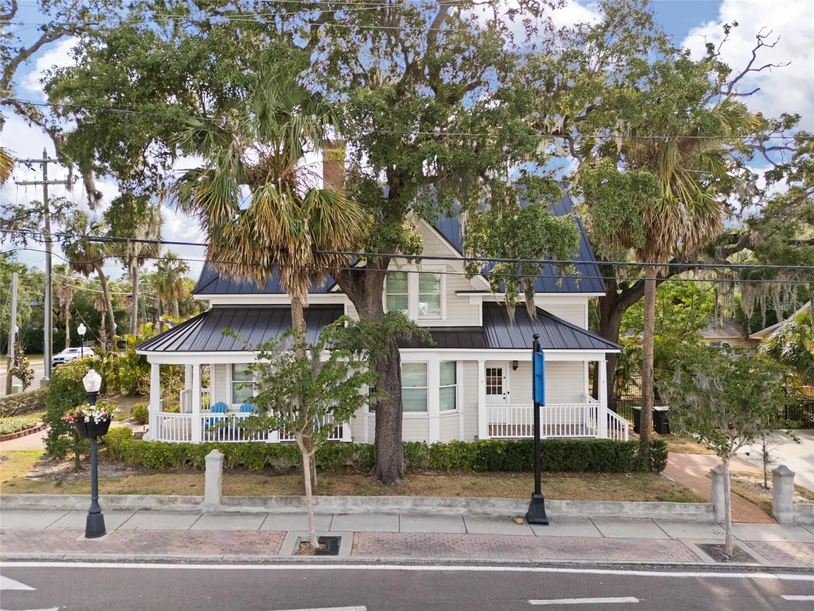 4 W ORANGE ST