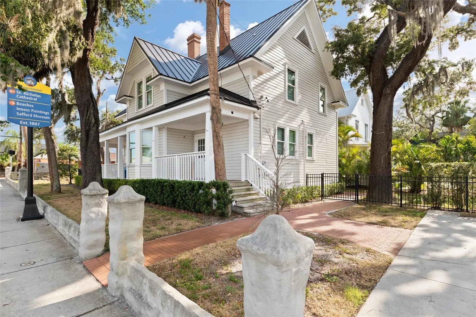 4 W ORANGE ST