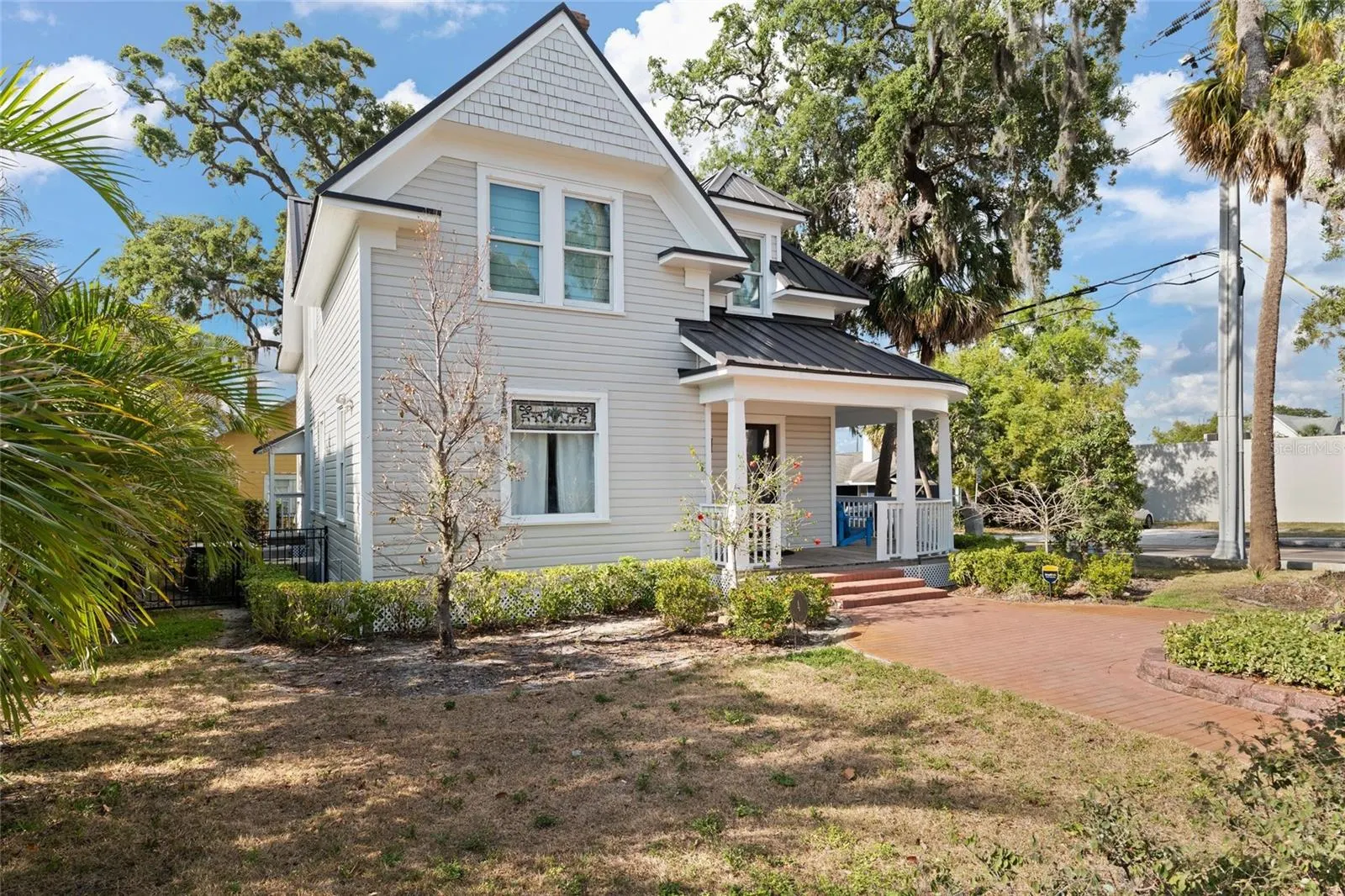 4 W ORANGE ST