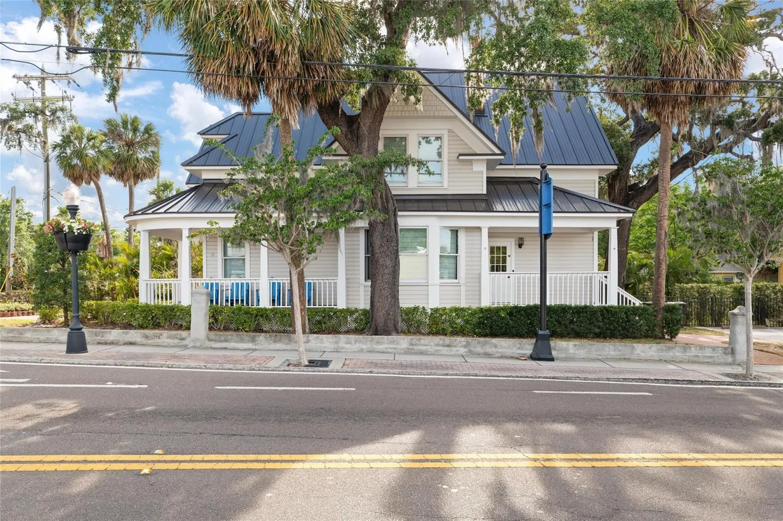 4 W ORANGE ST