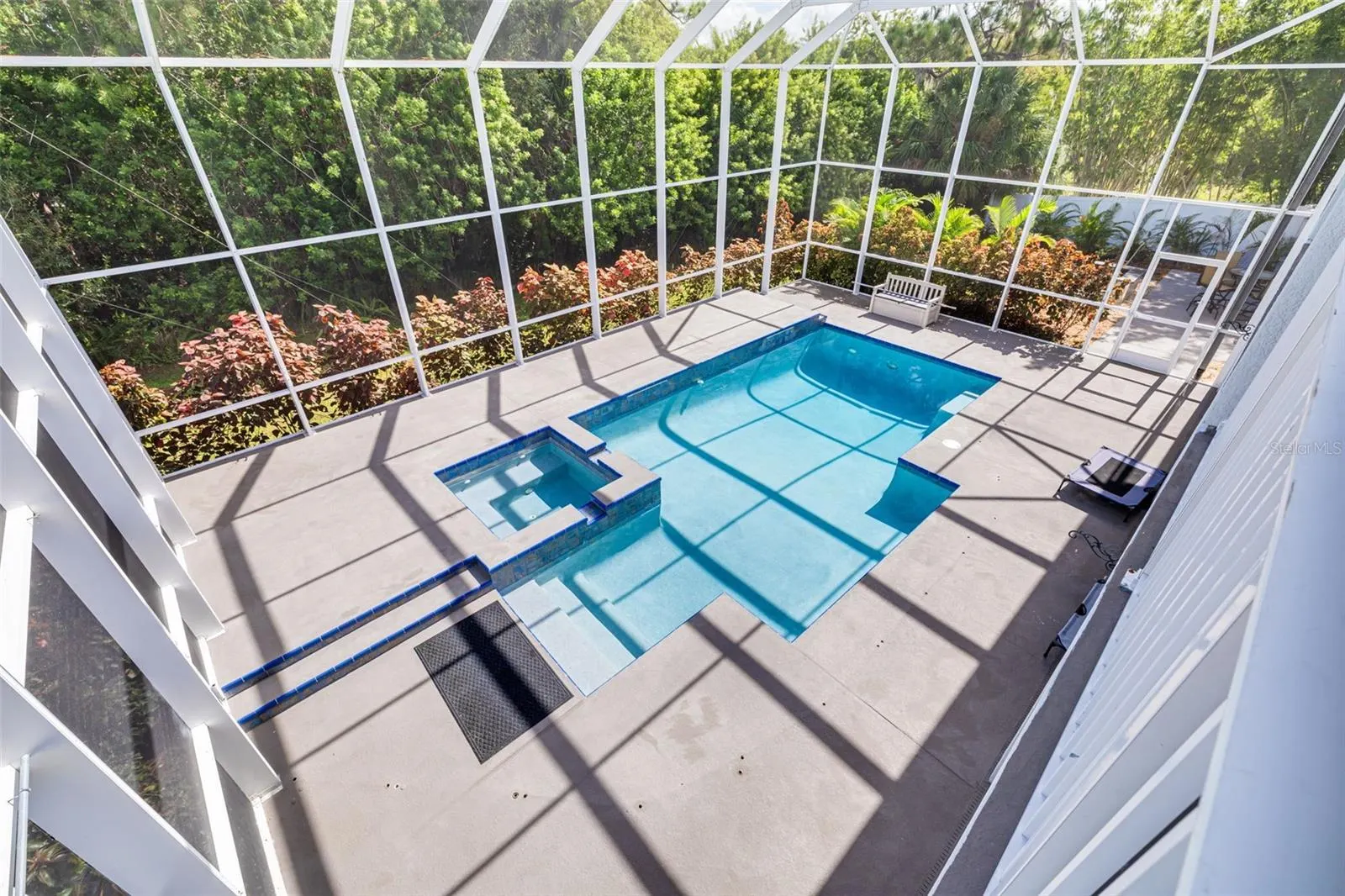 2111 COLVILLE CHASE DR