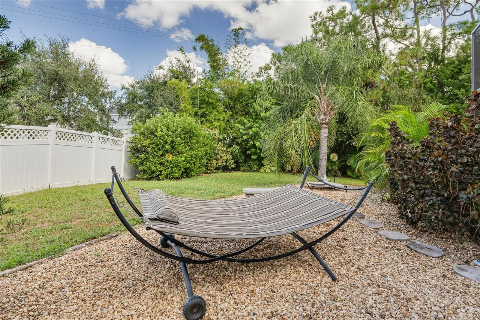 2111 COLVILLE CHASE DR