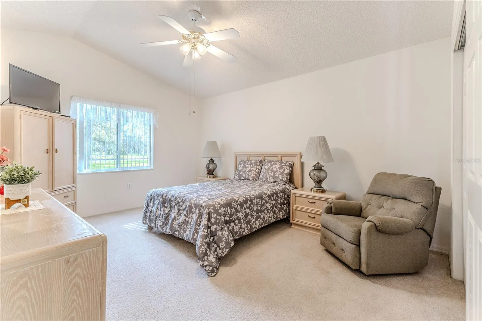 432 MISTWOOD CT