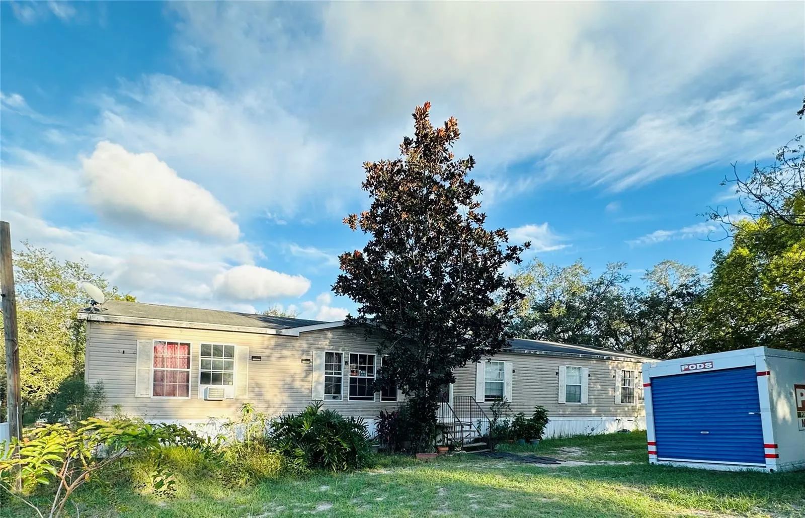 12122 ONEIDA DR