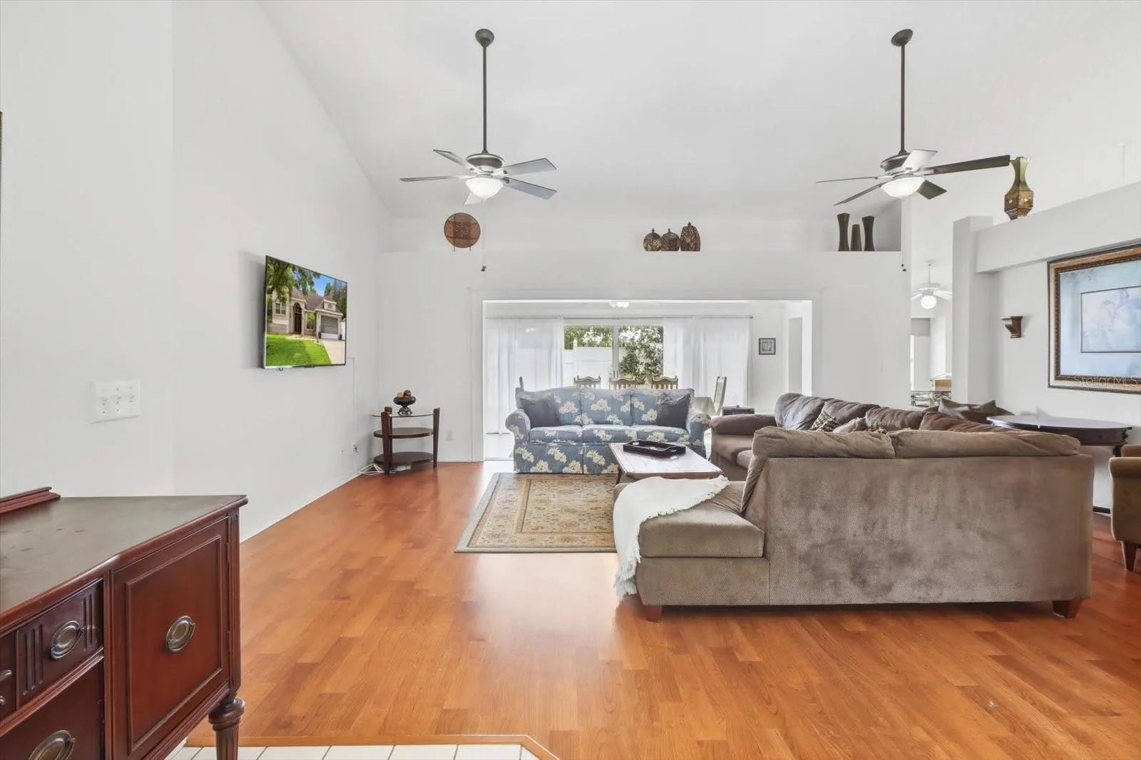 8088 SPANISH OAK DR