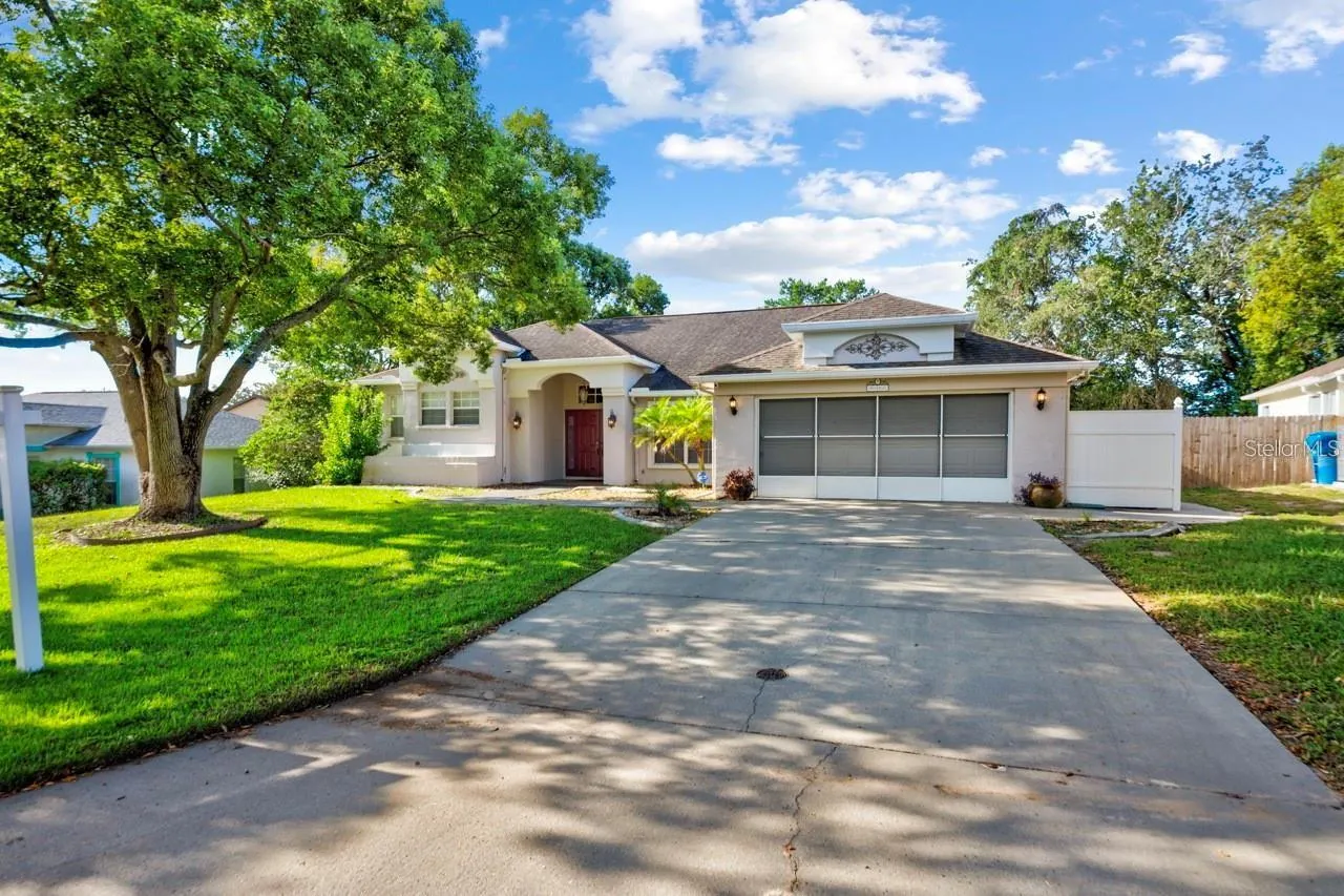 8088 SPANISH OAK DR