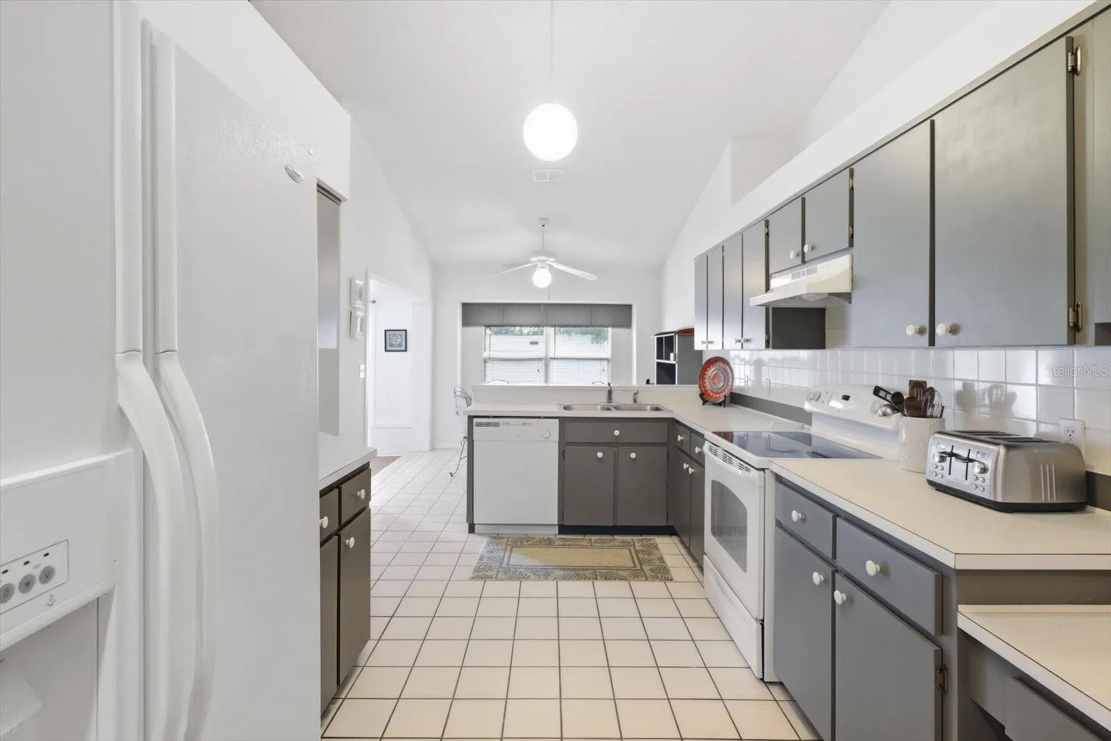 8088 SPANISH OAK DR