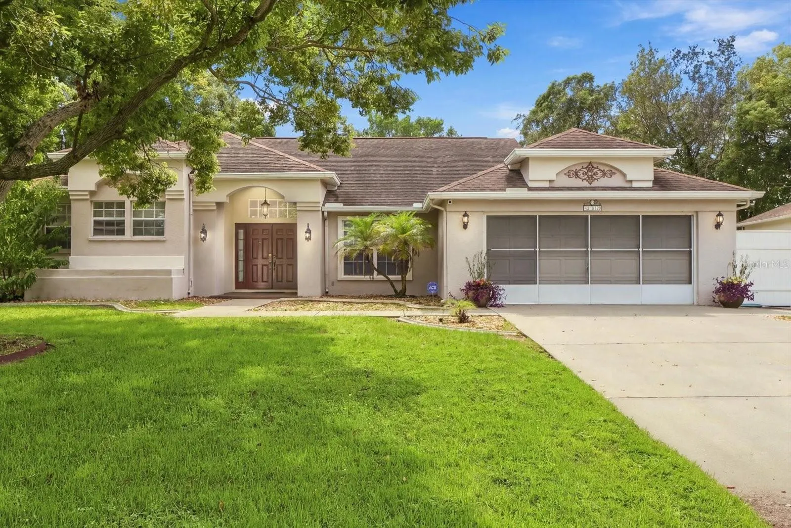 8088 SPANISH OAK DR