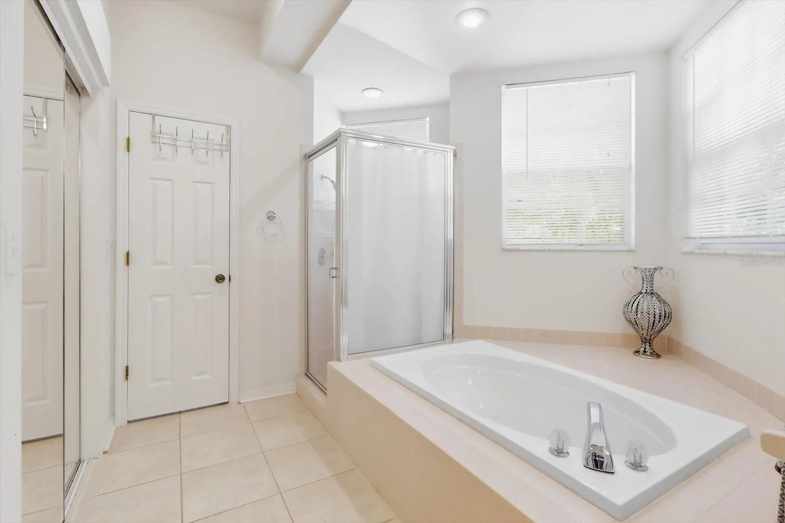 8088 SPANISH OAK DR