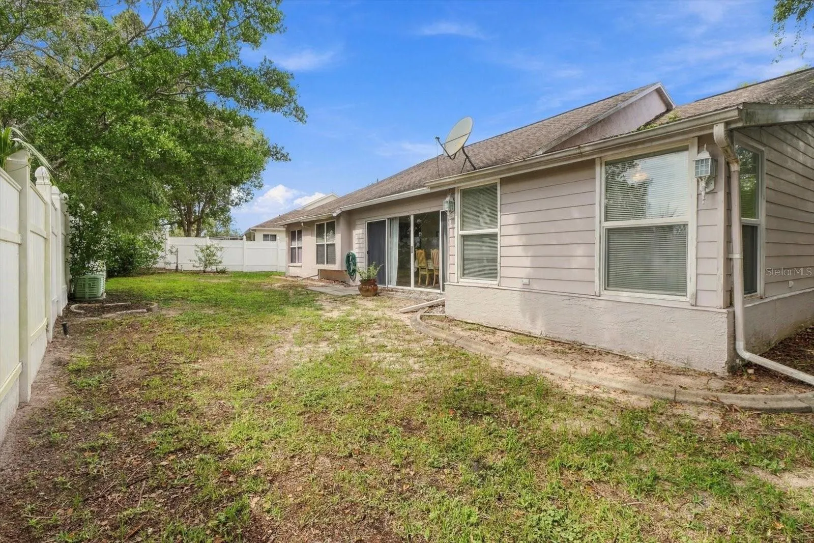 8088 SPANISH OAK DR