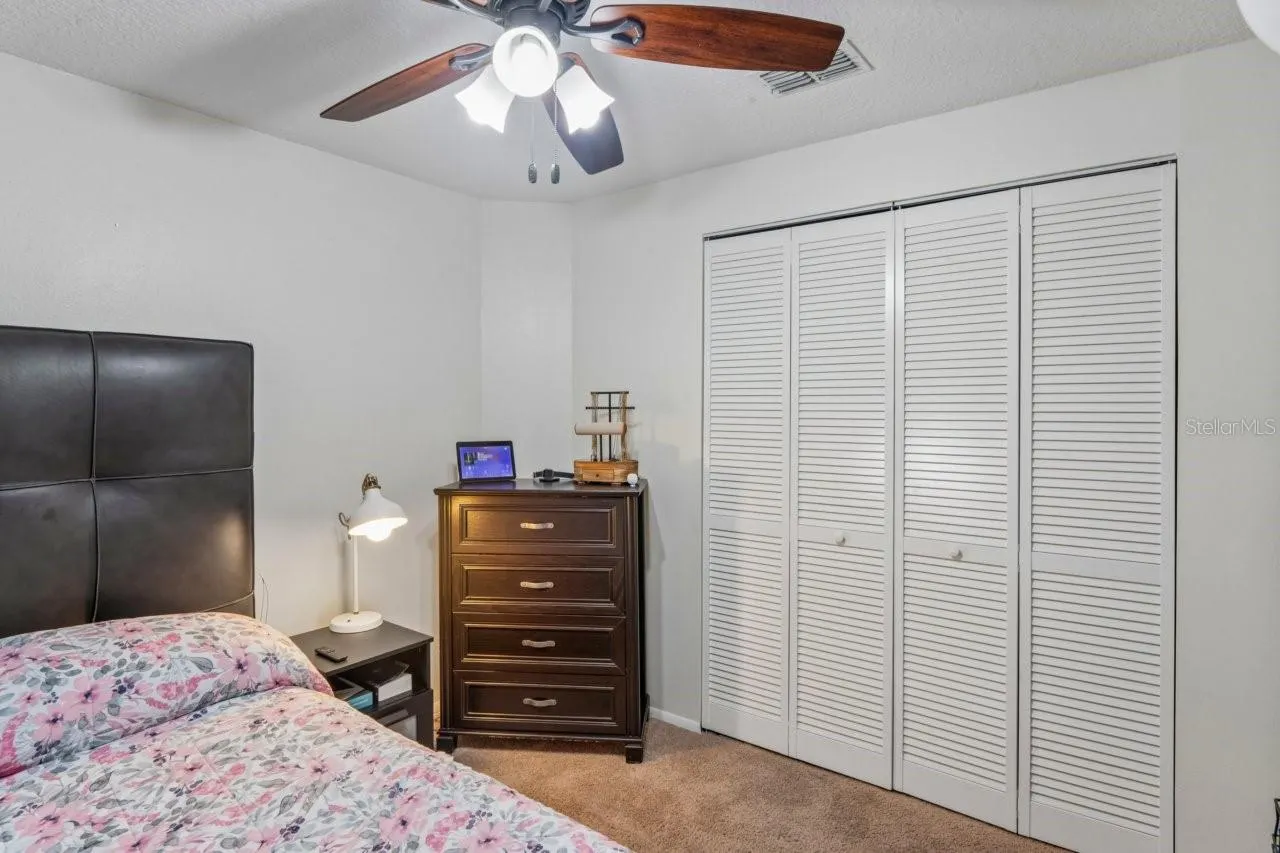 583 LONGWOOD CT