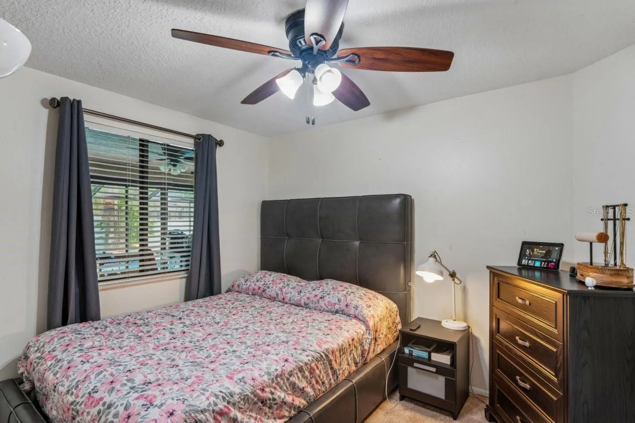 583 LONGWOOD CT