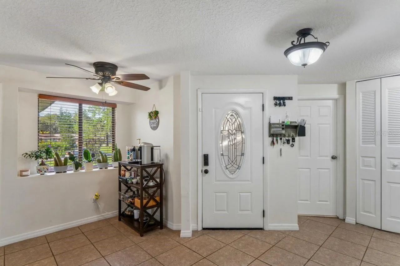 583 LONGWOOD CT