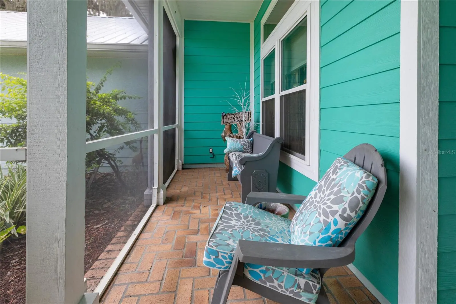 1425 LAKE LOTELA DR