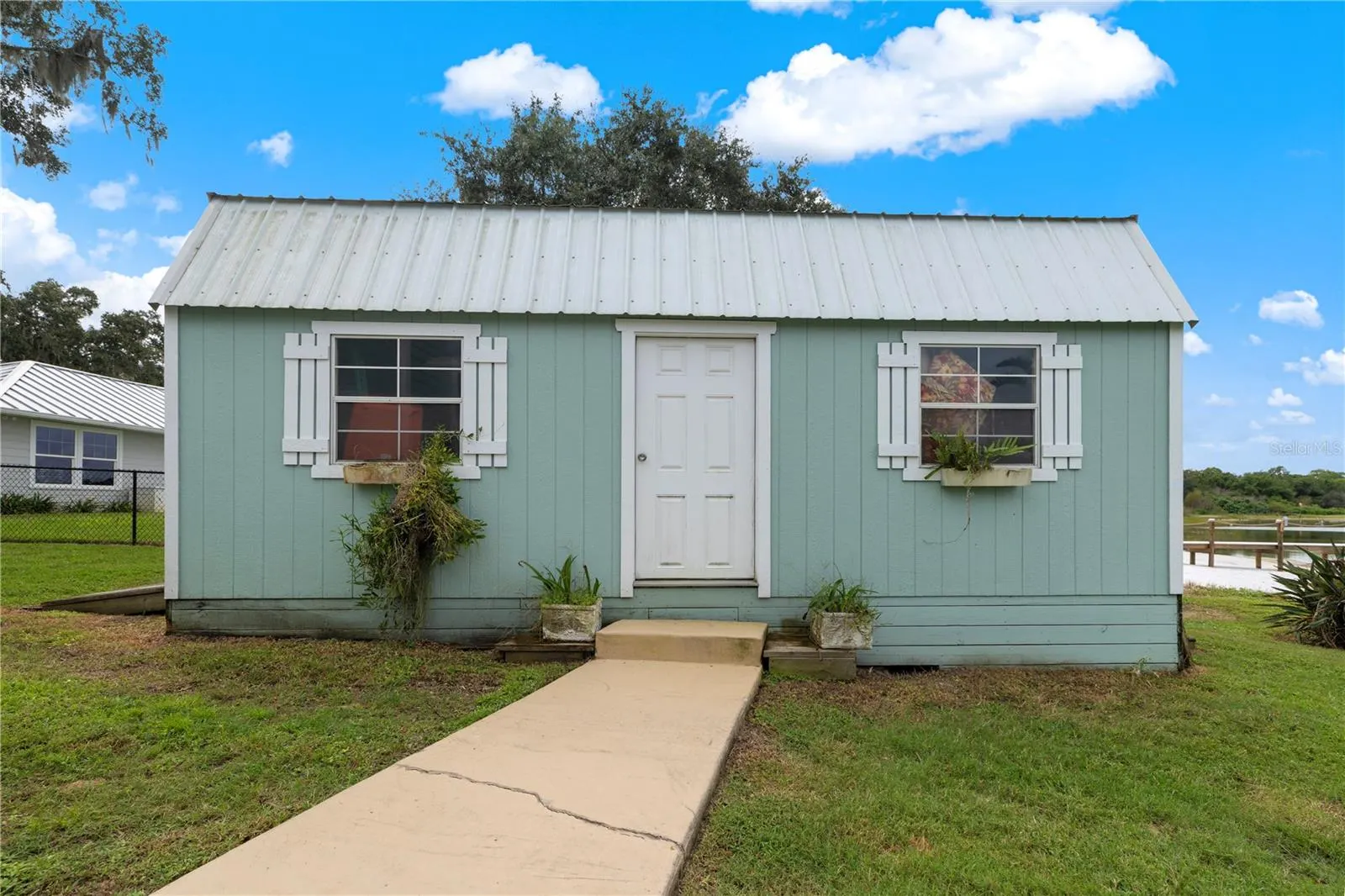 1425 LAKE LOTELA DR
