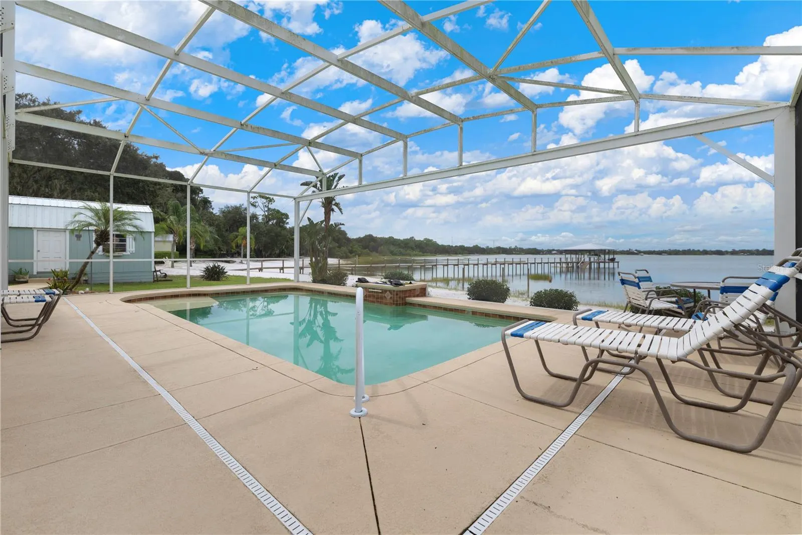 1425 LAKE LOTELA DR