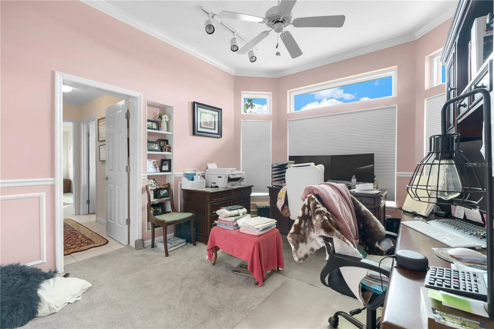 1425 LAKE LOTELA DR