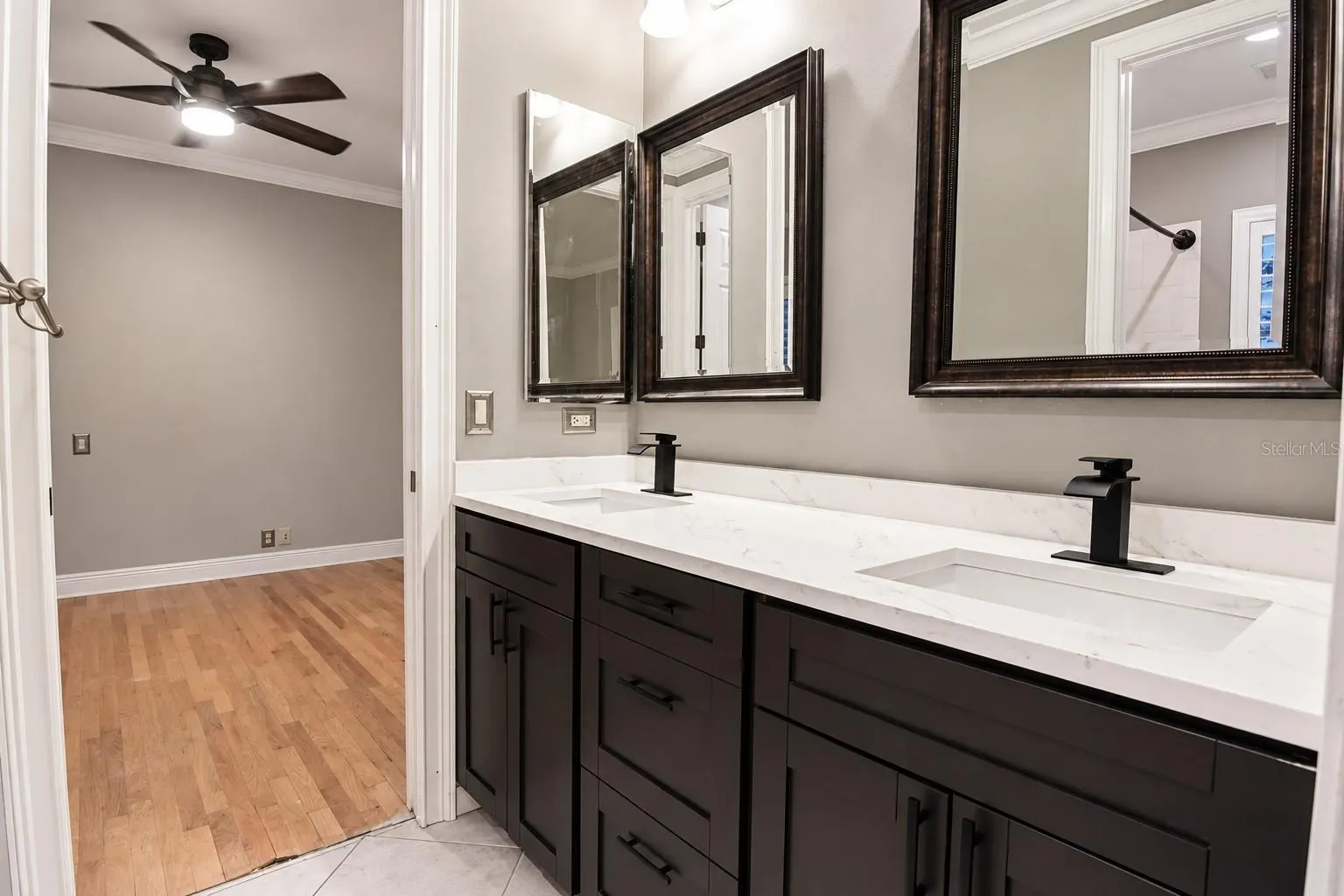 918 SHOALS LANDING DR