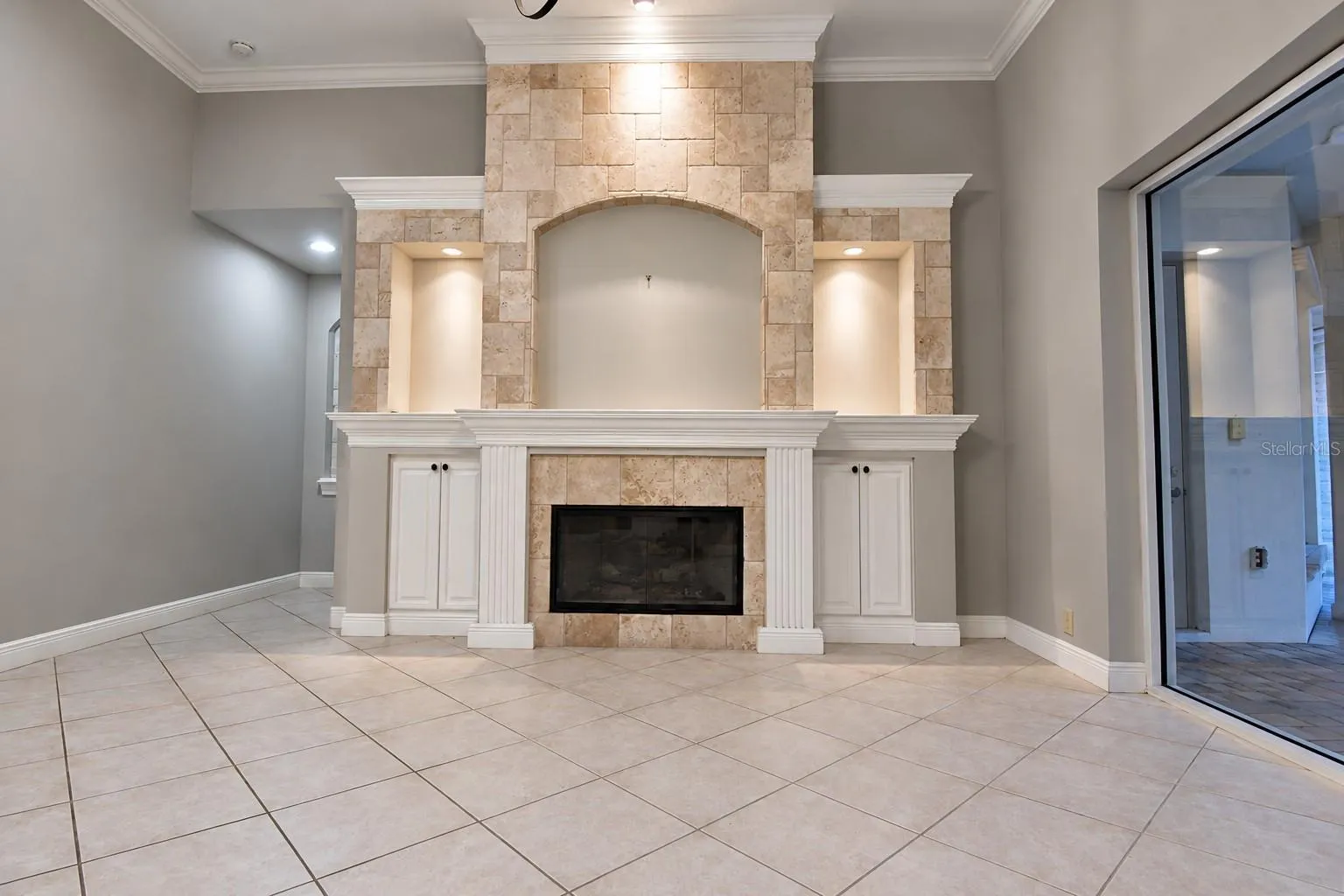918 SHOALS LANDING DR