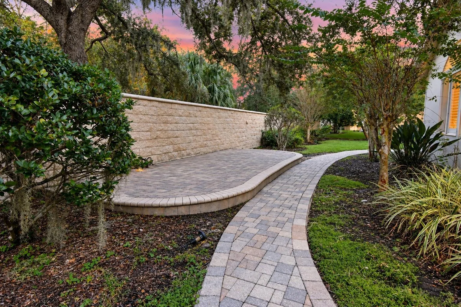 918 SHOALS LANDING DR