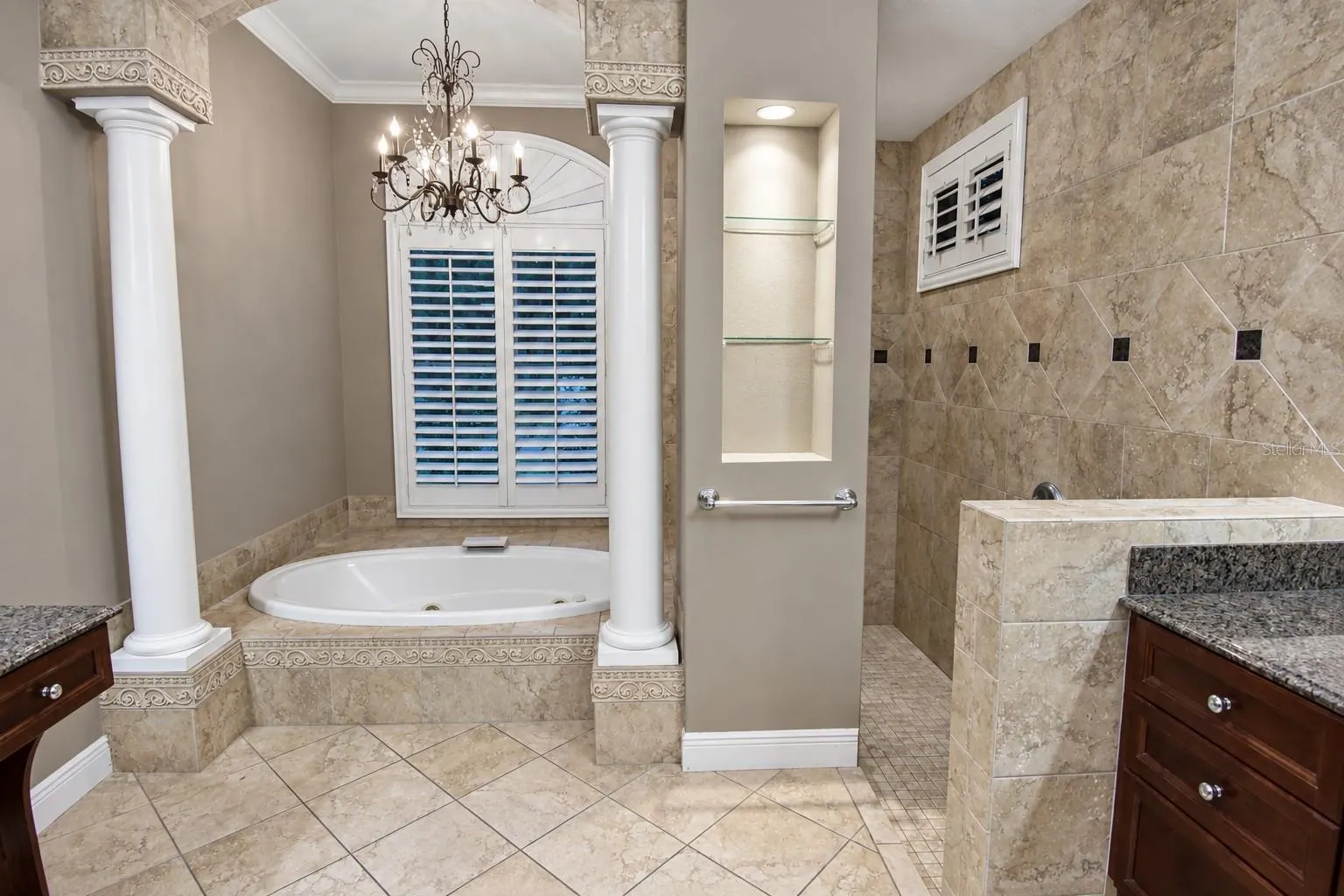 918 SHOALS LANDING DR